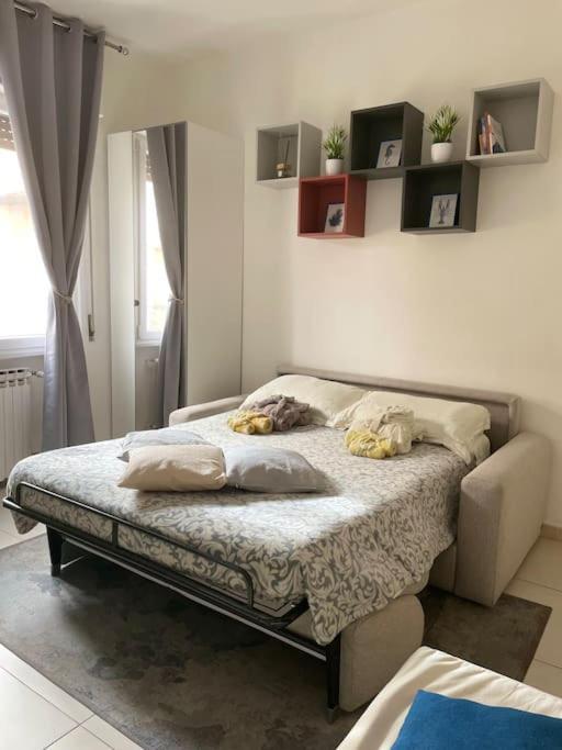 La Venezia'S Studio Flat Livourne Extérieur photo