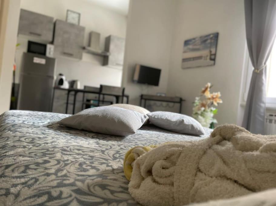 La Venezia'S Studio Flat Livourne Extérieur photo